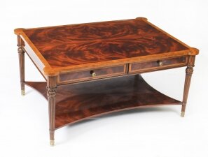 Elegant Flame Mahogany Coffee Table With Four Drawers 20th C | Ref. no. 01410M | Regent Antiques