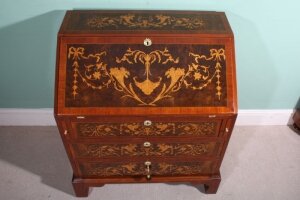 Walnut & Mahogany William & Mary Marquetry Bureau | Ref. no. 01481 | Regent Antiques