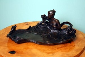 Elegant Bronze Art Nouveau Card or Pen Tray | Ref. no. 01997 | Regent Antiques
