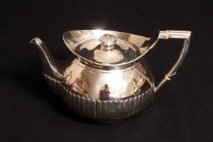 Antique English Silver Teapot by Barnards 1881 | Ref. no. 02029a | Regent Antiques