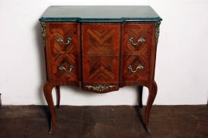 Stunning French Louis XV Walnut Commode Marble Top | Ref. no. 02228 | Regent Antiques