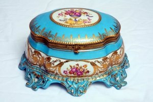 Stunning Gilded Hand Painted Blue Porcelain Casket | Ref. no. 02388 | Regent Antiques