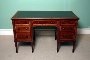 Antique Edwardian Mahogany Inlaid Pedestal Desk | Ref. no. 02627 | Regent Antiques