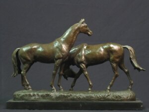 Chraming Bronze Sculpture of Two Thoroughbred Horses | Ref. no. 02896 | Regent Antiques