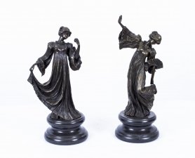 Pair of Elegant Art Nouveau Bronze Statuettes of Dancers | Ref. no. 02902 | Regent Antiques