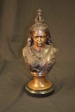 Stunning Bronze Sculpture Queen Victoria Marble Base | Ref. no. 02979 | Regent Antiques