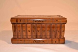 Antique Italian Sorrento Ware Olive wood  Casket C1920 | Ref. no. 03124 | Regent Antiques