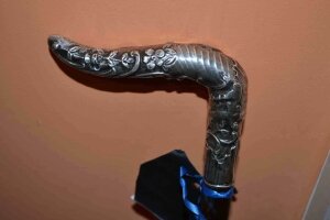 Antique walking stick cane decorated silver handle | Ref. no. 03351 | Regent Antiques