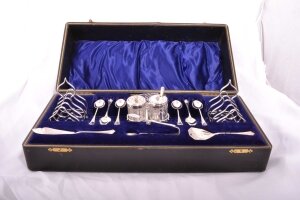 Antique English Silver plated boxed breakfast set C1900 | Ref. no. 03810 | Regent Antiques