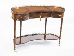 Burr Walnut Kidney Writing Table Desk | Ref. no. 03916 | Regent Antiques