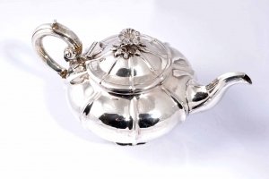 Antique Sterling Silver Teapot | Ref. no. 04203 | Regent Antiques