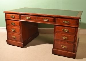 Antique Victorian Walnut Pedestal Desk Maple & Co c1880 | Ref. no. 05645 | Regent Antiques