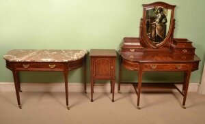 Antique Mahogany Bedroom Suite by Gillows of Lancaster | Ref. no. 05713 | Regent Antiques