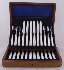 Antique Sterling Silver Boxed Dessert Cutlery Set 1926 | Ref. no. 06032 | Regent Antiques