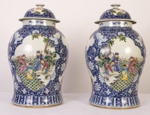 Pair Nanking Porcelain Lidded Urns Vases Ginger Jars | Ref. no. 06103 | Regent Antiques