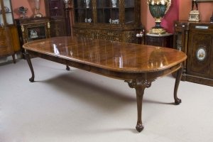 Antique Burr Walnut Queen Anne Styl Dining Table  c1920 | Ref. no. 06255 | Regent Antiques