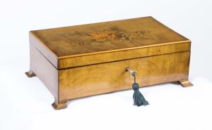 Antique Victorian Olive Wood Casket Jewellery Box c.1860 | Ref. no. 06721 | Regent Antiques