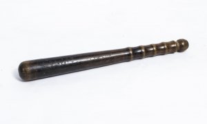 Antique West Riding Constabulary turned hardwood truncheon | Ref. no. 07198 | Regent Antiques