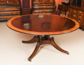 Vintage 5 ft 6"  Round Mahogany Table by Millwood Cabinet Makers 20th Century | Ref. no. 09708 | Regent Antiques