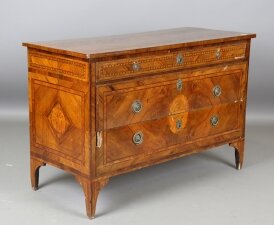 Antique  Italian Maggiolini Walnut Commode Chest 18th C | Ref. no. A2910 | Regent Antiques