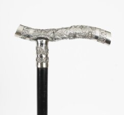 Antique Oriental Silver Handle Walking Stick Cane 19th C 77cm 30 inches