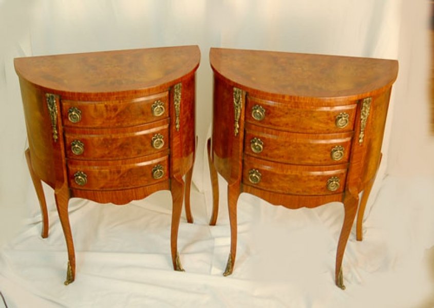Stunning Pair Burr Walnut Bedside Chest Tables Cabinets | Ref. no. 00547 | Regent Antiques