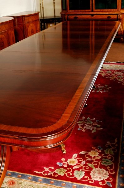 Regency Mahogany Crossbanded Extendable Dining Table | Ref. no. 00745 | Regent Antiques