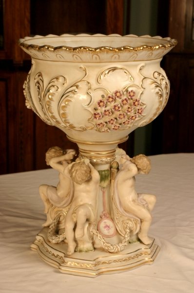 Gorgeous German Dresden Porcelain Centrepiece | Ref. no. 00987 | Regent Antiques