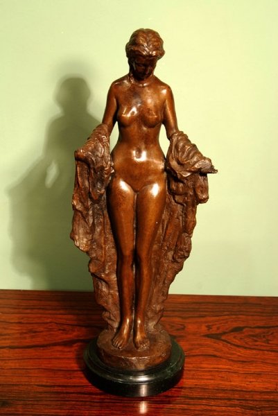 Stunning Classical Lady Nude Bronze Sculpture | Ref. no. 01315 | Regent Antiques
