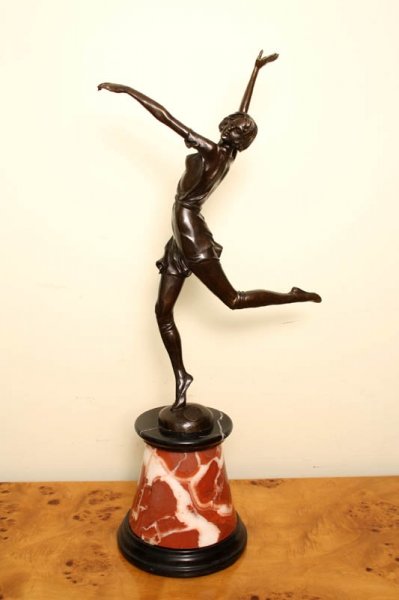 Stunning Art Deco Bronze Young Girl Dancing Bruno Zach | Ref. no. 01953 | Regent Antiques