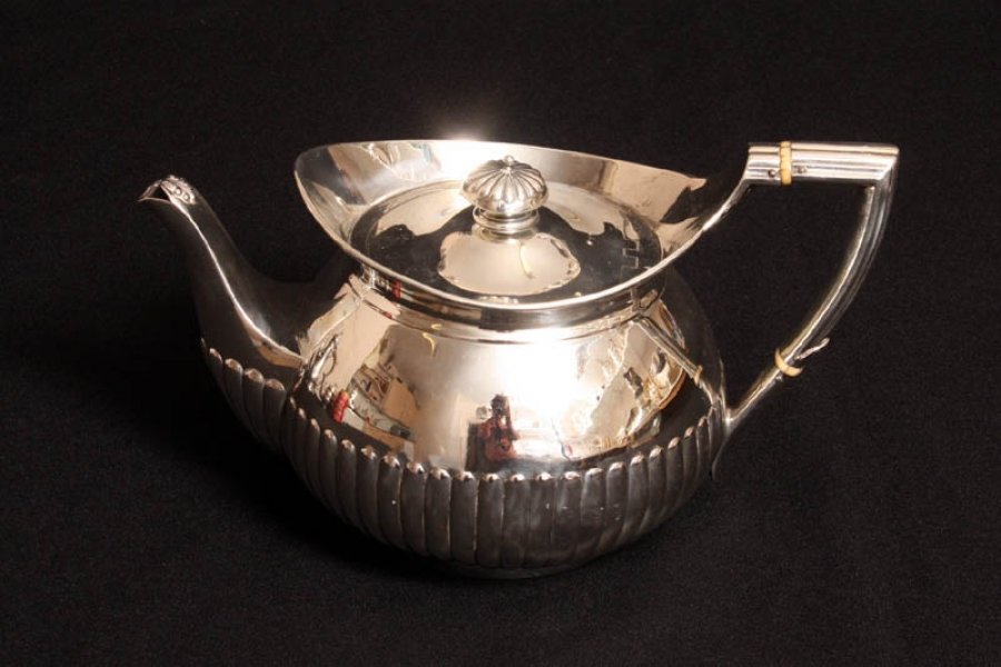 Antique English Silver Teapot by Barnards 1881 | Ref. no. 02029a | Regent Antiques