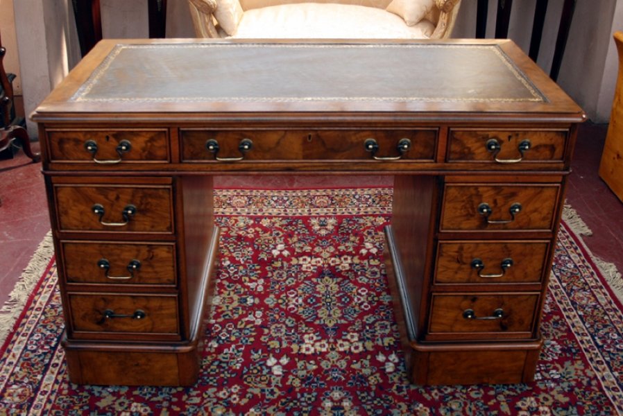 Stunning Victorian Small Walnut Desk | Ref. no. 02088 | Regent Antiques