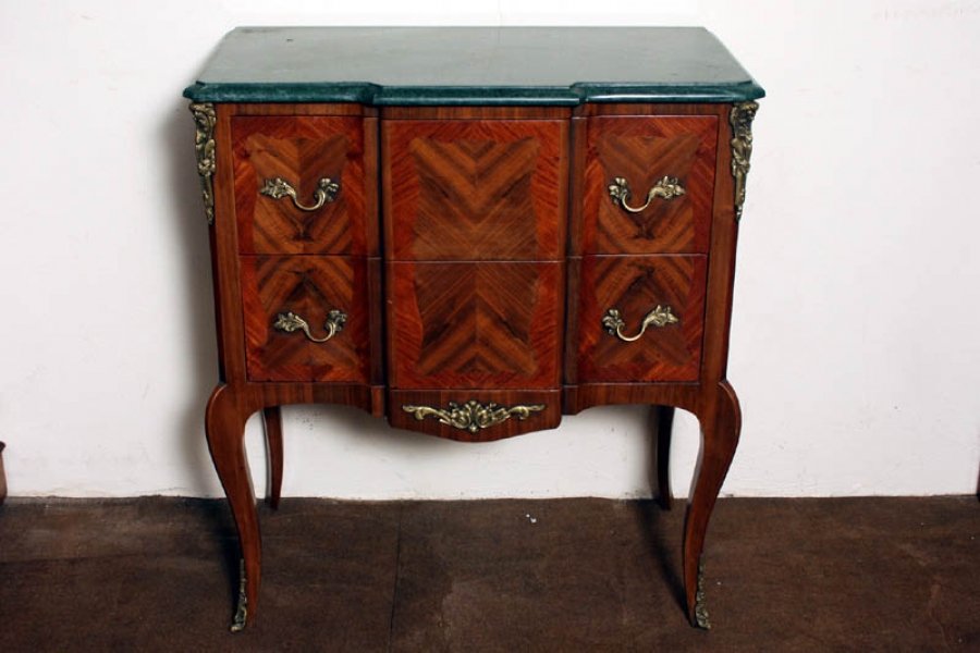 Stunning French Louis XV Walnut Commode Marble Top | Ref. no. 02228 | Regent Antiques