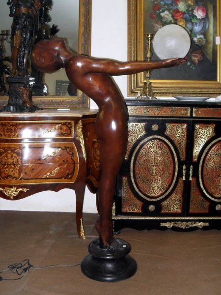 Stunning Art Deco Bronze Biba Lamp | Ref. no. 02248 | Regent Antiques