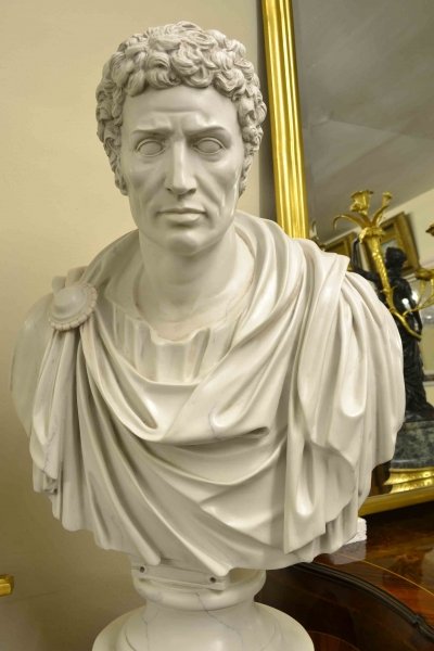 Stunning Marble Bust Roman Senator Nobleman | Ref. no. 02946 | Regent Antiques