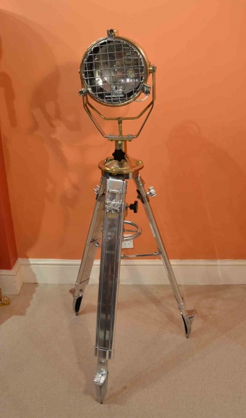 Vintage brass & copper searchlight on stand C1930 | Ref. no. 03038 | Regent Antiques
