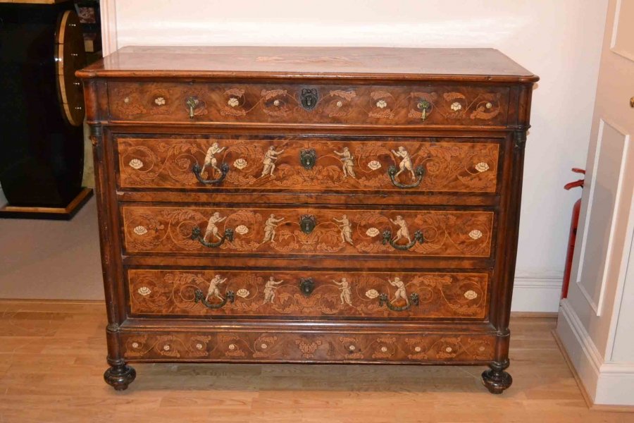 Antique Italian Lombardy Chest late18th Century | Ref. no. 03223 | Regent Antiques