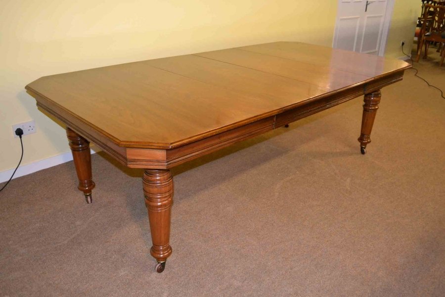 Antique Victorian Dining Table c.1880 8 ft Walnut | Ref. no. 03241 | Regent Antiques