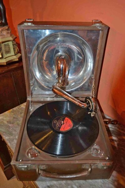 Antique World War 1 Decca  