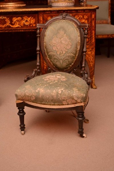 Antique Victorian Walnut Nursing Chair C1880 | Ref. no. 03904 | Regent Antiques