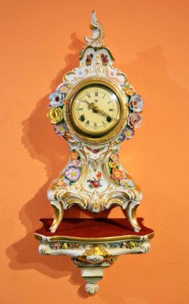 Vintage Dresden Porcelain Clock on Stand | Ref. no. 04598 | Regent Antiques