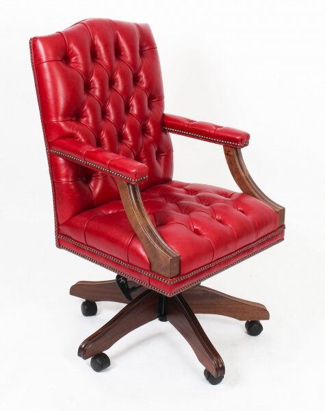 Bespoke English Handmade Gainsborough Leather Desk Chair Gamay | Ref. no. 05071G | Regent Antiques