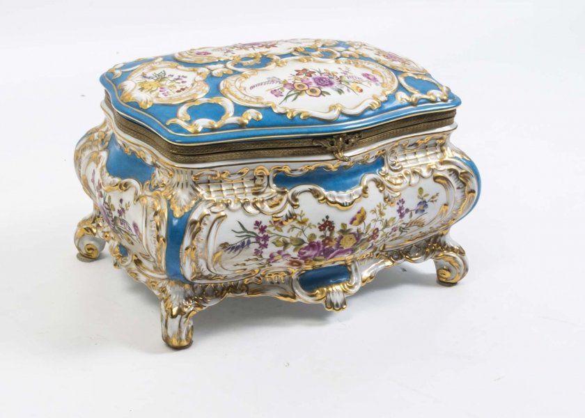Hand Painted Sevres Style Azure Porcelain Casket | Ref. no. 05136 | Regent Antiques