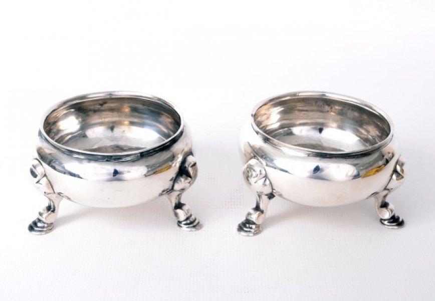 Antique  Pair of Silver Salts by Paul de Lamerie 1732 | Ref. no. 05614 | Regent Antiques