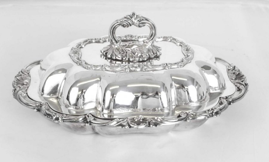 Antique Victorian Silver Plated Entree Dish c.1870 | Ref. no. 06403 | Regent Antiques
