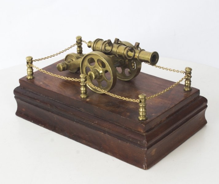 Vintage Brass Model Desktop Cannon, 20th C | Ref. no. 08813 | Regent Antiques