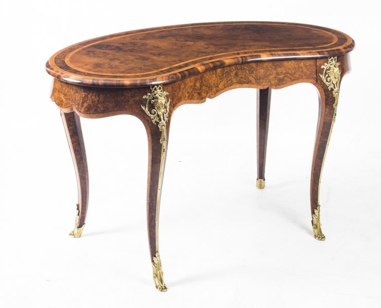 Gillow antique bureau plat | Victorian kidney shaped writing table | Ref. no. 08930 | Regent Antiques