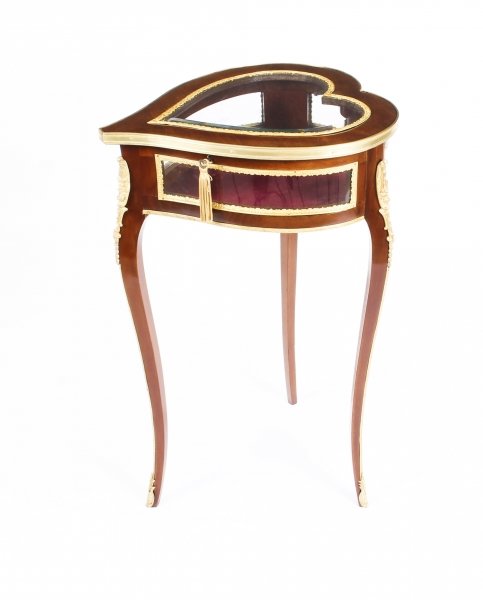 Antique Mahogany Heart Shaped Display Bijouterie Table Louis Revival19th C | Ref. no. 09800 | Regent Antiques