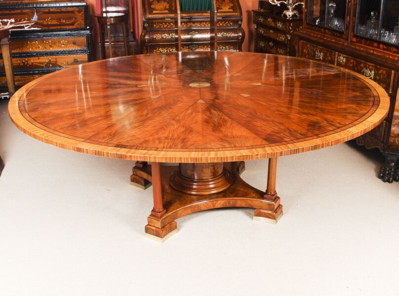 Antique 7ft diameter Flame Mahogany Jupe Dining Table Early 20th Century | Ref. no. 09993 | Regent Antiques