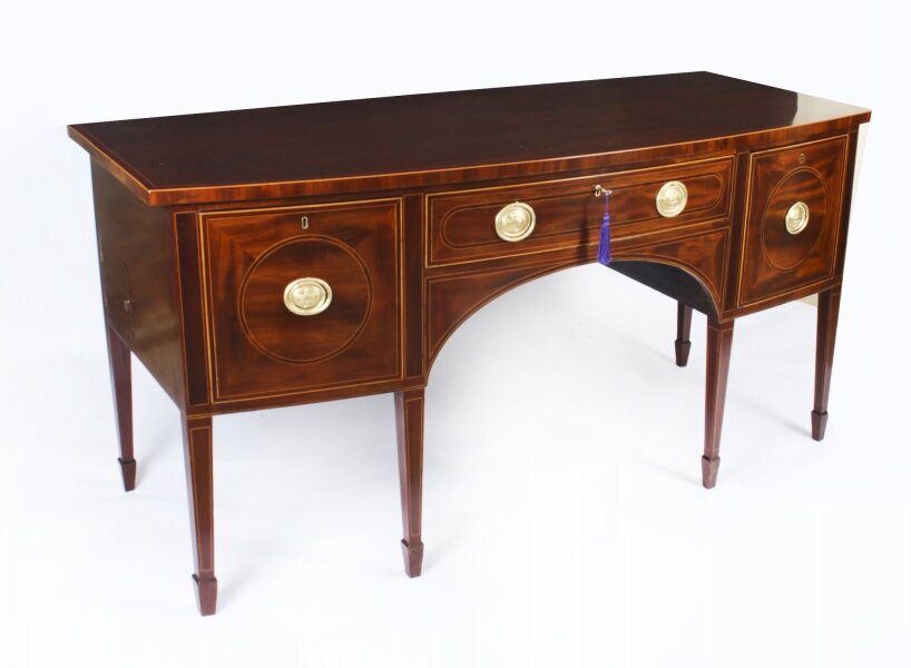 Antique George III Scottish Mahogany and Line Inlaid Bowfront Sideboard 18th C Antique George III Scottish Mahogany and Line Inlaid Bowfront Sideboard 18th C | Ref. no. A1834 | Regent Antiques
